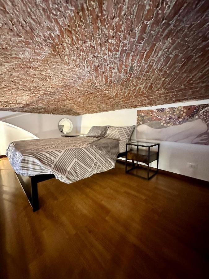 Casa Santa Chiara - Vicino Porta Susa F.S. Torino Eksteriør billede